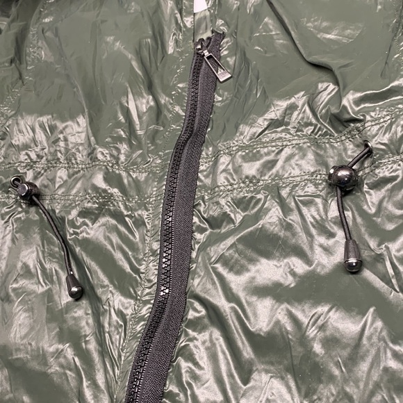 Soia and Kyo Nylon Windbreaker Jacket with Hood Olive Green XS - Picture 3 of 14